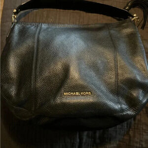 Michael Kors Brooke Large Pebbled Leather‎ Shoulder Bag Black